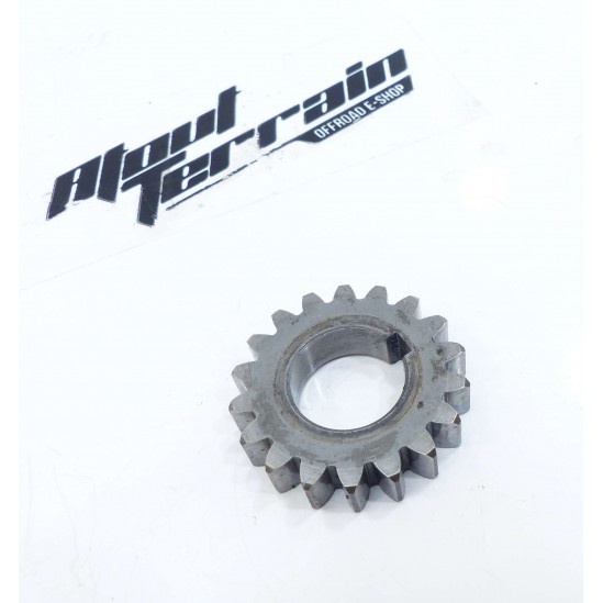 Pignon boite de vitesse 125 yz 1982 / gear wheel