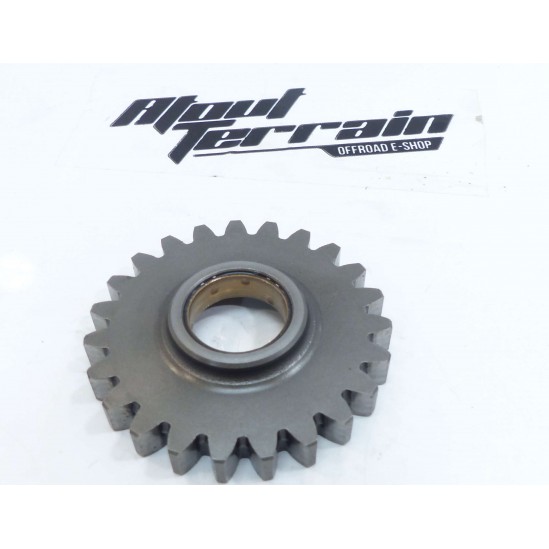 Pignon de renvoi 250 yz 2004 / gear wheel