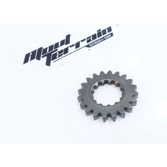 Pignon 250 yz 2004 / gear wheel