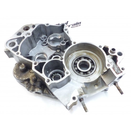 Carter moteur droit Yamaha 200 DTR