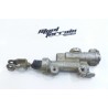 Emmeteur de frein AR CRF 2010 / master cylinder