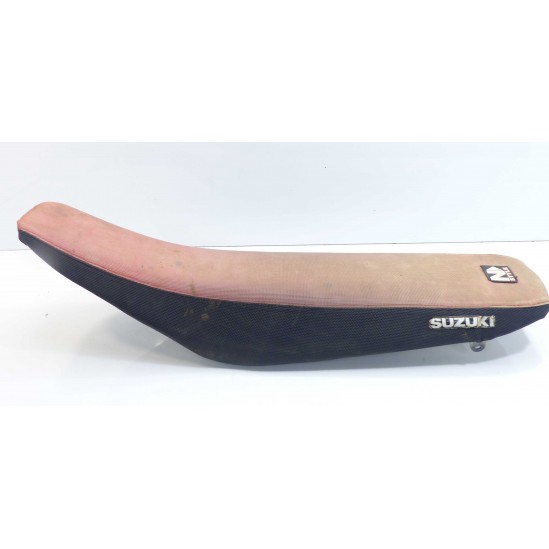 Selle RMZ 2010 / Seat saddle