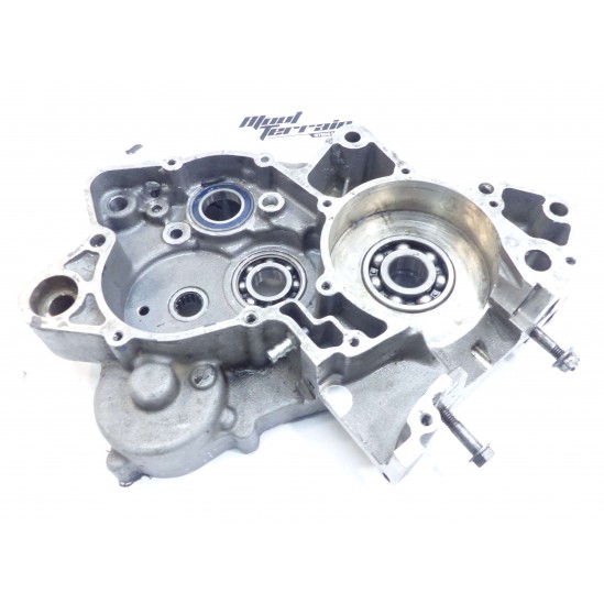 Carter moteur droit 125 ec 2005