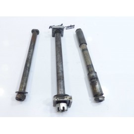 Lot axe de roue Suzuki RM 1998 / Wheel axle