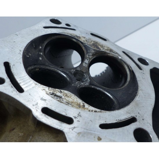 Culasse à reconditionner Husqvarna 250 TC 2011