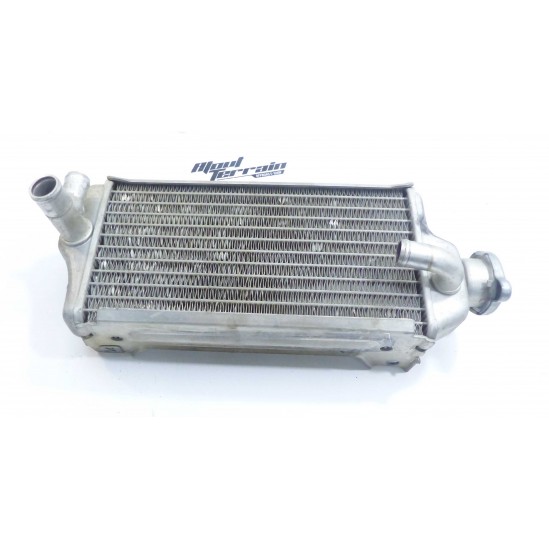 Radiateur droit 250 rmz 2008/ radiator