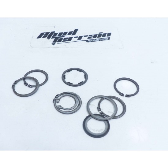 Lot d'entretoise et de circlipse de boite pour Yamaha 125 YZ 1993