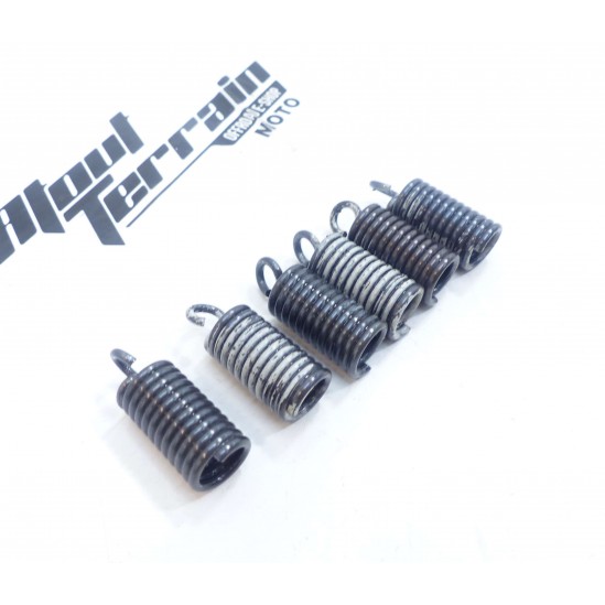 Ressort d'embrayage Suzuki 125 RG 1988