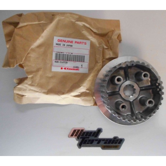 Noix d'embrayage neuf KX 80-85/ Boss clutch