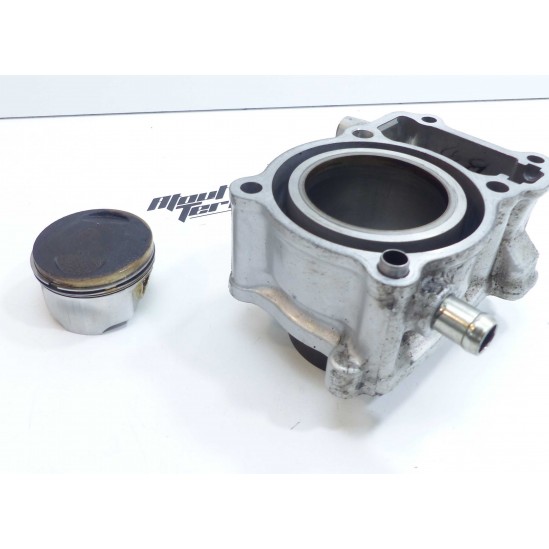 Cylindre piston occasion Honda 125 CBR