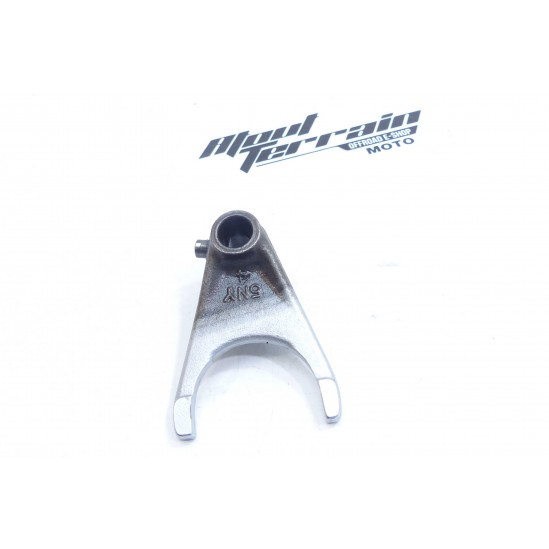 Fourchette de boite 125 yz 2004 / fork shift