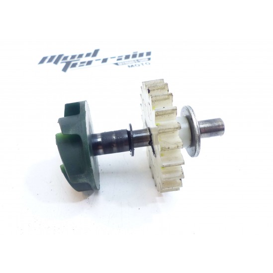 Pompe a eau 125 yz 87/ Water pump