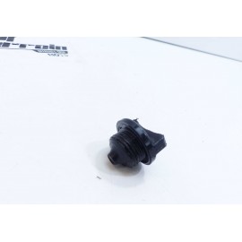 Bouchon plastique de carter HVA 250 WR 2001