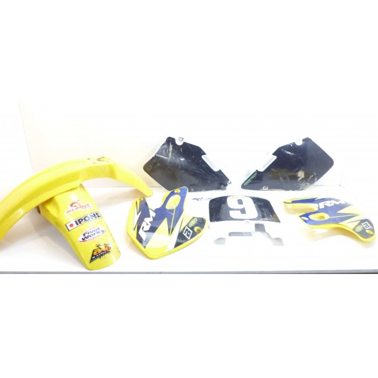 Lot plastique Suzuki RM 1990