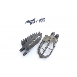Cales pieds 125 rm 1993 / Footrest