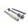 Lot axe de roue Suzuki RM 1999 / Wheel axle
