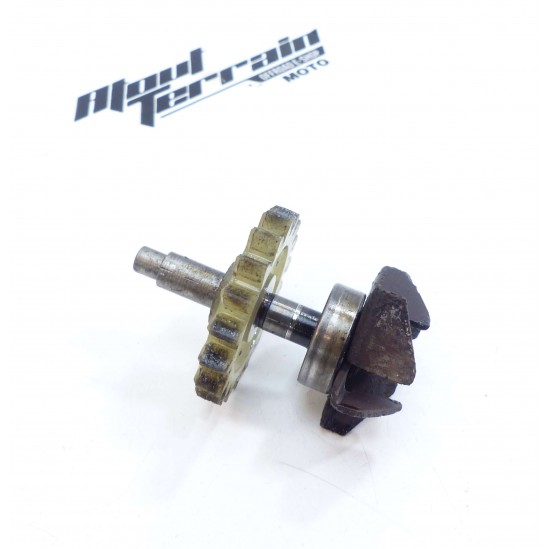 Axe de pompe à eau kawasaki 250 kx 19891/ Water pump