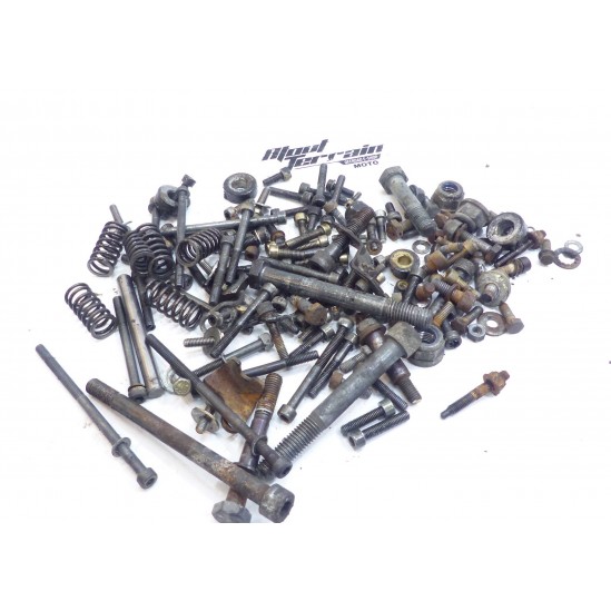 Lot de visserie Cagiva 350 T4 1991