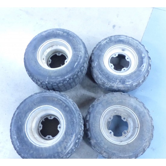 Lot 4 roues Kawasaki 250 KSF