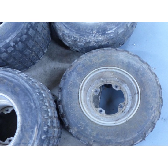 Lot 4 roues Kawasaki 250 KSF