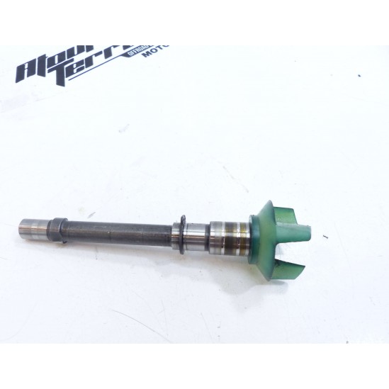 Axe de pompe à eau 125 rm 1998