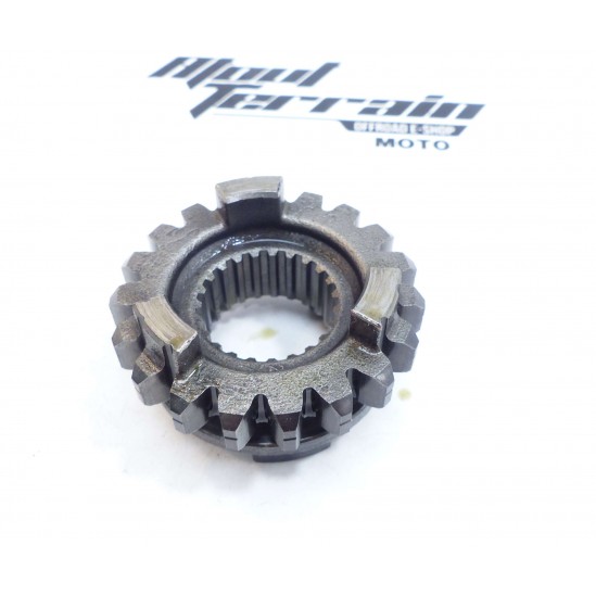 Pignon d'arbre secondaire de boite Suzuki 125 RM 1999