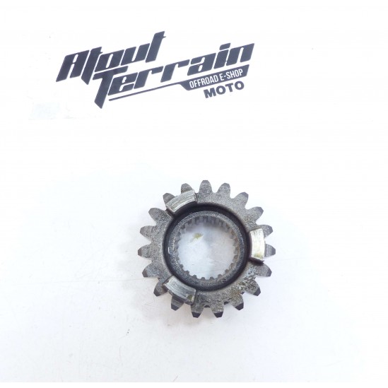 Pignon d'arbre secondaire de boite Suzuki 125 RM 1999