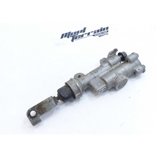 Emetteur de frein AR CRF 2010 / master cylinder