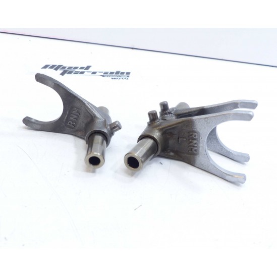 Fourchettes 250 crf 2011 / fork shift