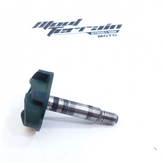 Axe de pompe à eau Yamaha 80 YZ 1984