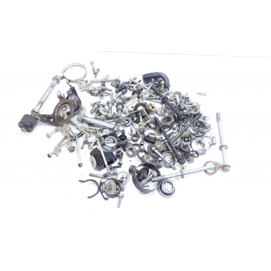 Lot visserie 450 rmz 2011