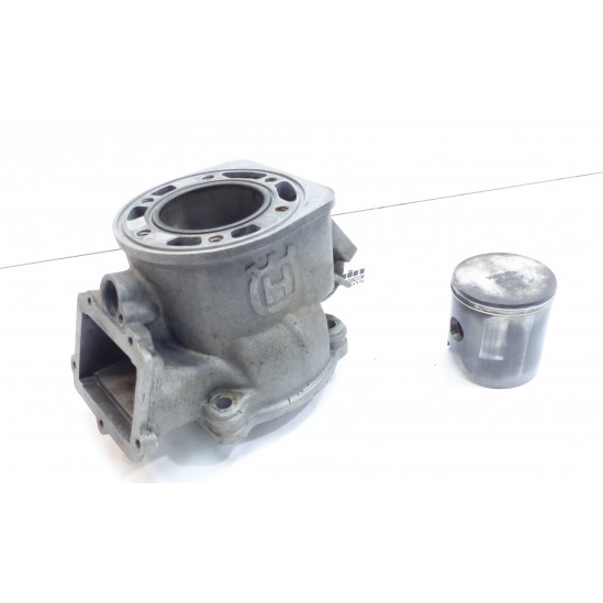Cylindre piston HVA 250 CR/WR occasion sans échange