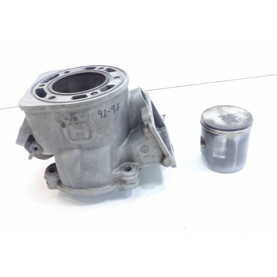 Cylindre piston HVA 250 CR/WR occasion sans échange