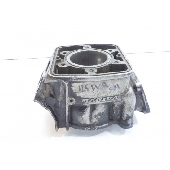 Cylindre à reconditionner HVA 125 WR 1989