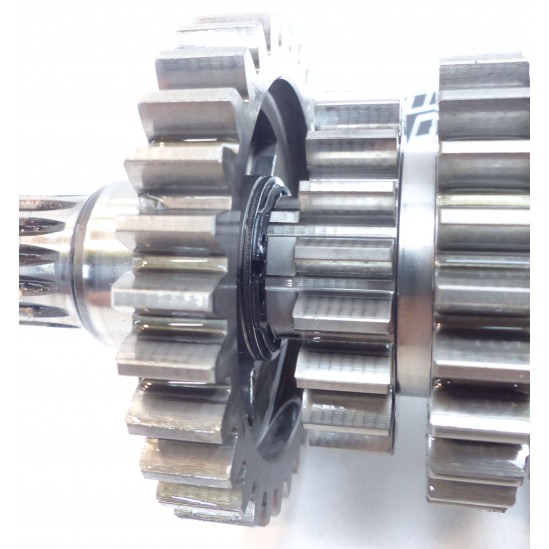 Arbre secondaire de boite de vitesse KTM 450 exc 2003