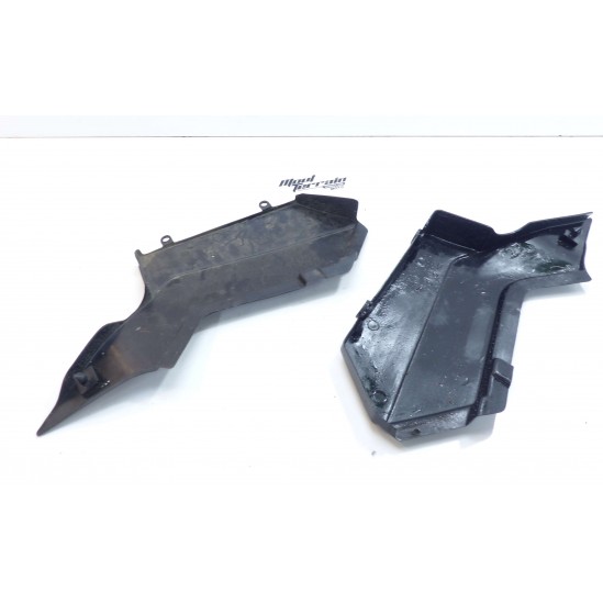 Lot carénages latéraux Yamaha 125 TW
