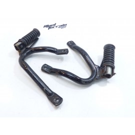 Cales pieds passager Yamaha 125 TW