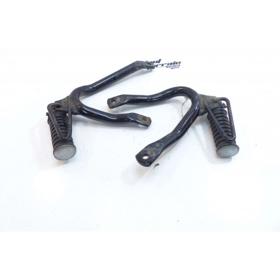 Cale pieds passager Yamaha 125 TW