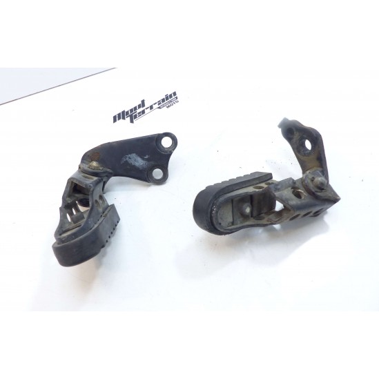 Cales pieds Yamaha 125 TW