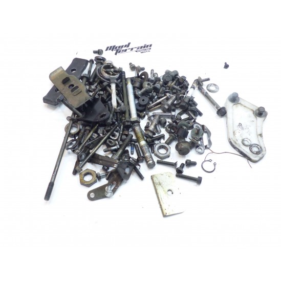 Lot de visserie Yamaha 125 TW
