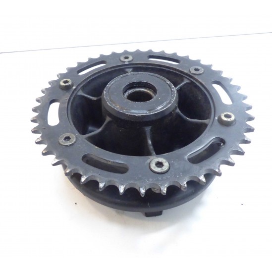 Moyeu de couronne Suzuki 650 DR 1992