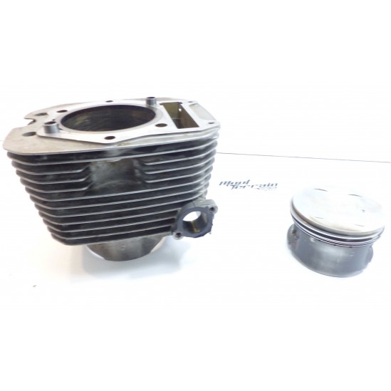 Cylindre piston occasion Suzuki 650 DR 1992