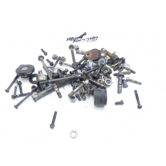 Lot visserie Yamaha 80 yz 1996