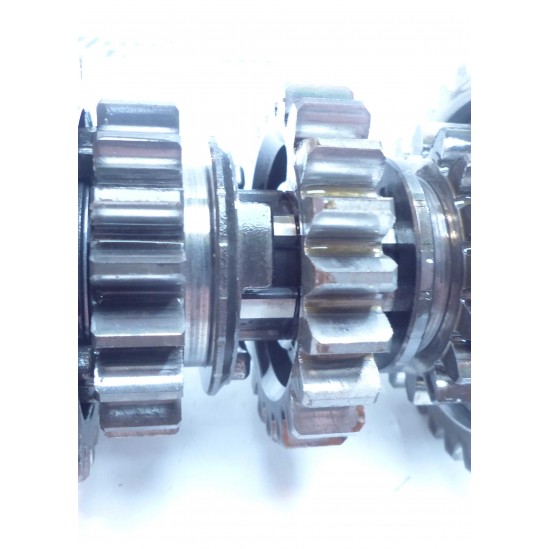 Arbre secondaire complet de boit de vitesse Suzuki 250 RH