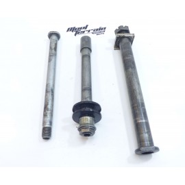 Lot axes de roue Suzuki RMZ 2006/ Wheel axle