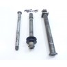 Lot axes de roue Suzuki RMZ 2005/ Wheel axle