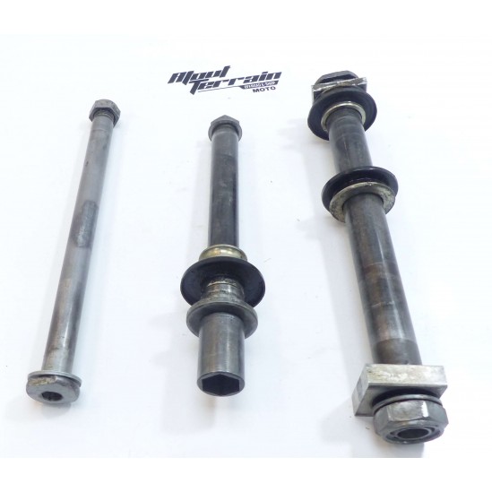 Lot axe de roue KXF 2012