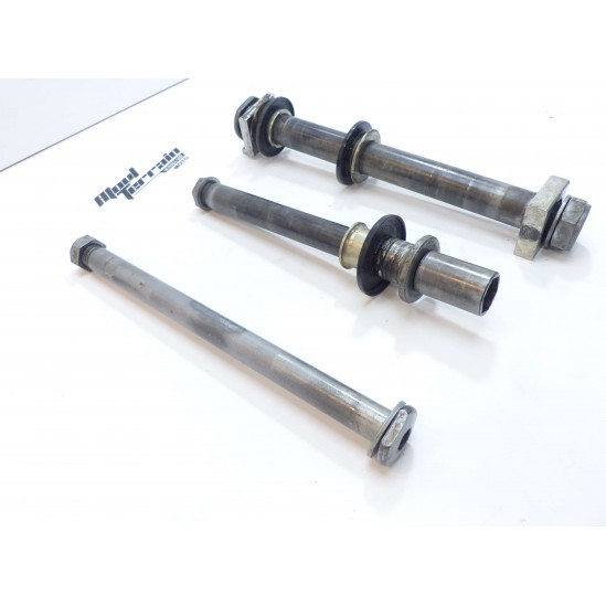 Lot axe de roue KXF 2010