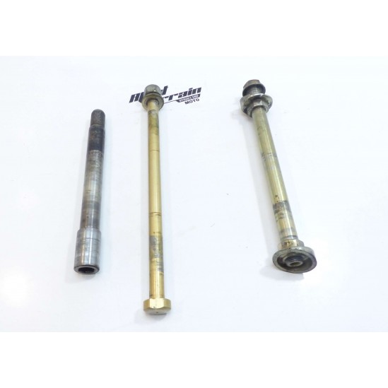 Axe de roue +axe de bras Aprilia Climber