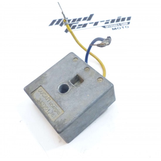 Régulateur de tension Aprilia 280 Climber